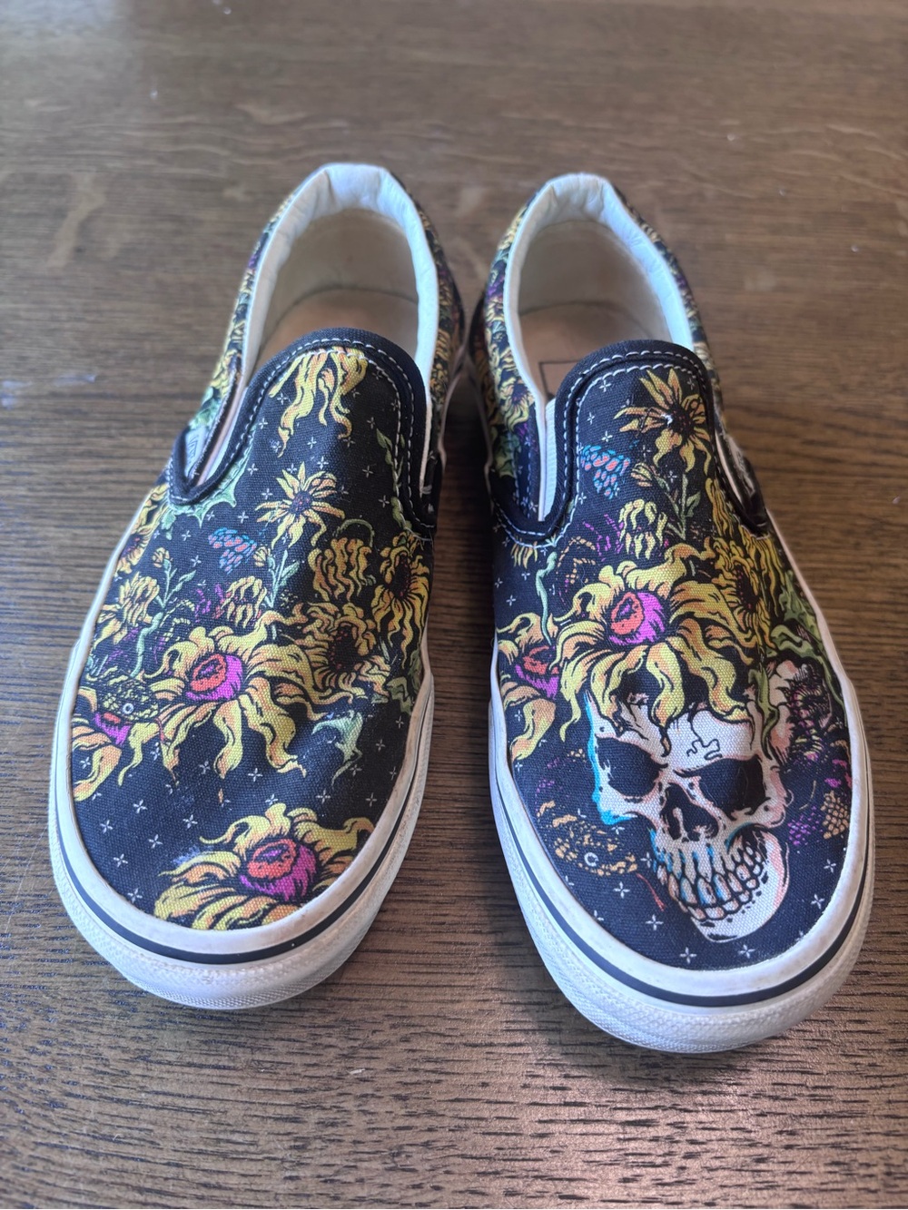 Vans Beauty Skull Sunflower Slip-On Sneakers Women’s 6.5